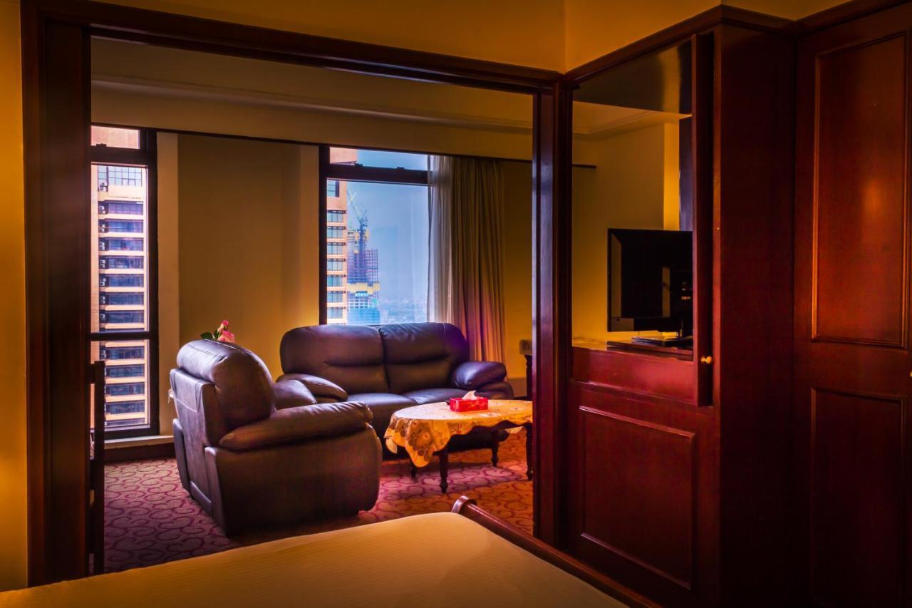Rainbow Service Suite At Times Square クアラルンプール エクステリア 写真